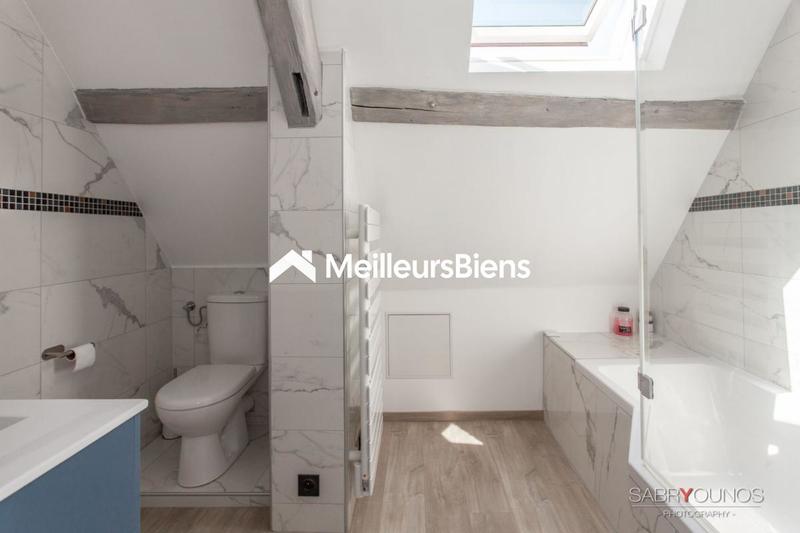 Appartement ancien - 69 m² - 4 pièces