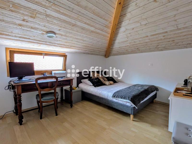 Maison - 123 m² - 6 pièces