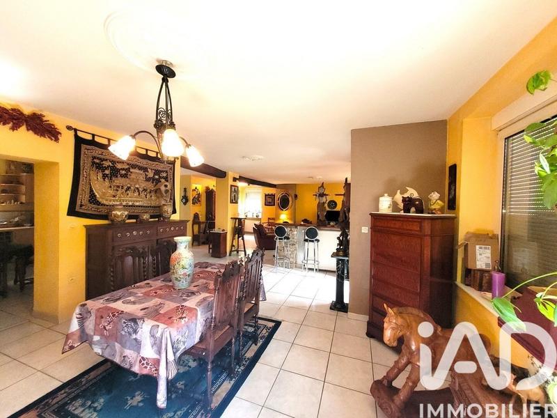 Maison - 179 m² - 6 pièces