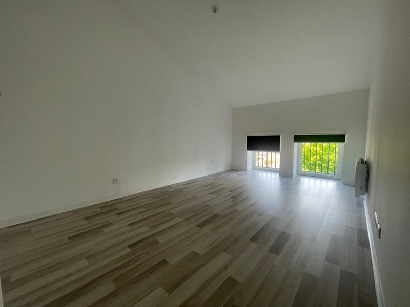 Appartement - 89 m² - 5 pièces