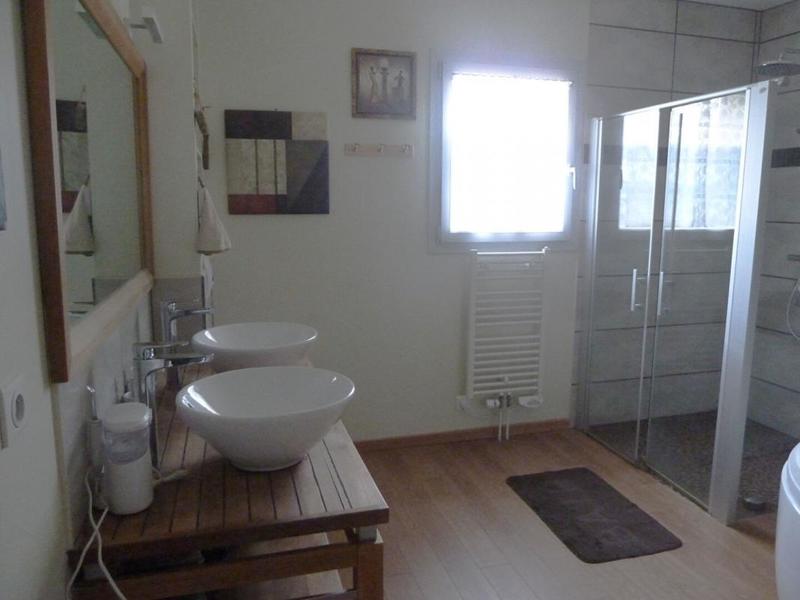 Maison - 243 m² - 8 pièces