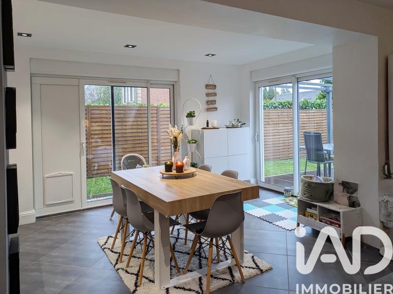 Maison - 85 m² - 4 pièces