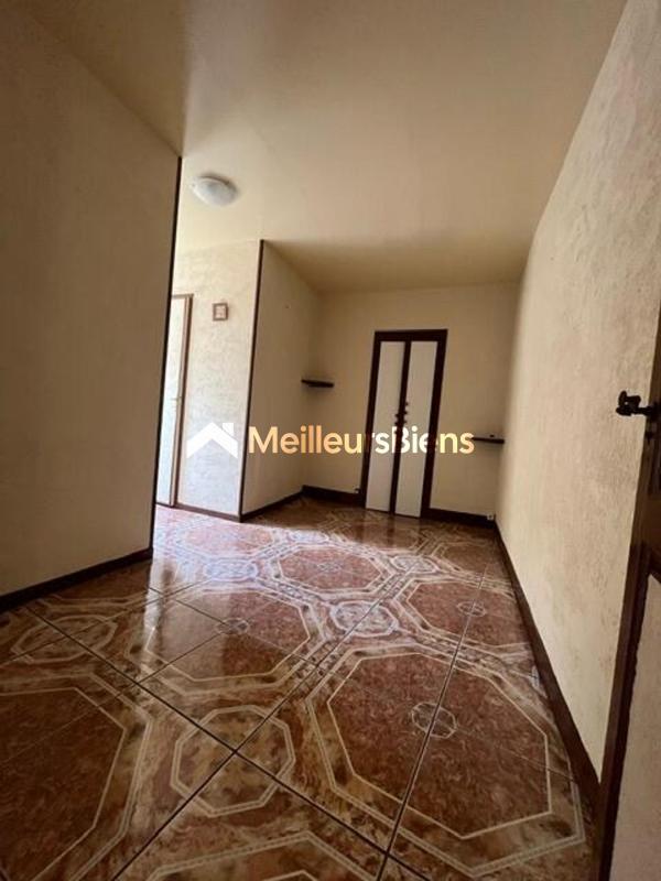 Maison de village - 97 m² - 5 pièces