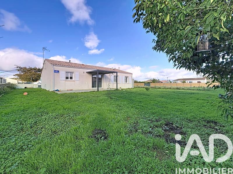 Maison - 90 m² - 4 pièces