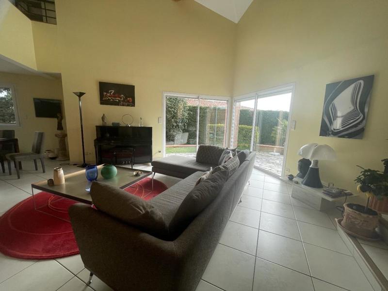 Maison - 197 m² - 6 pièces