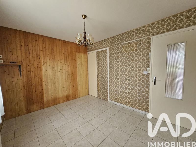 Maison - 94 m² - 5 pièces