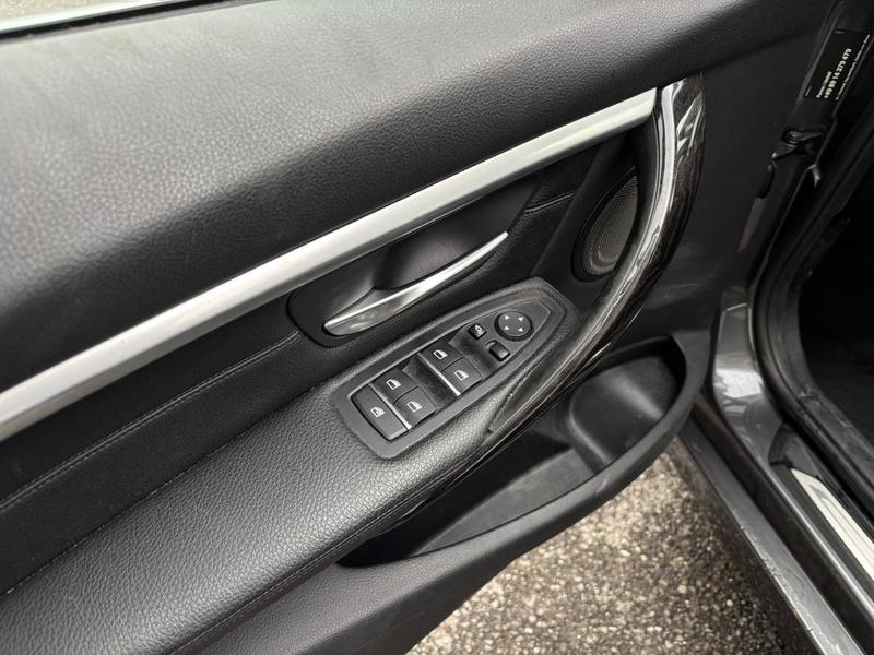 Bmw Série 3 330iA xDrive 258ch Lounge