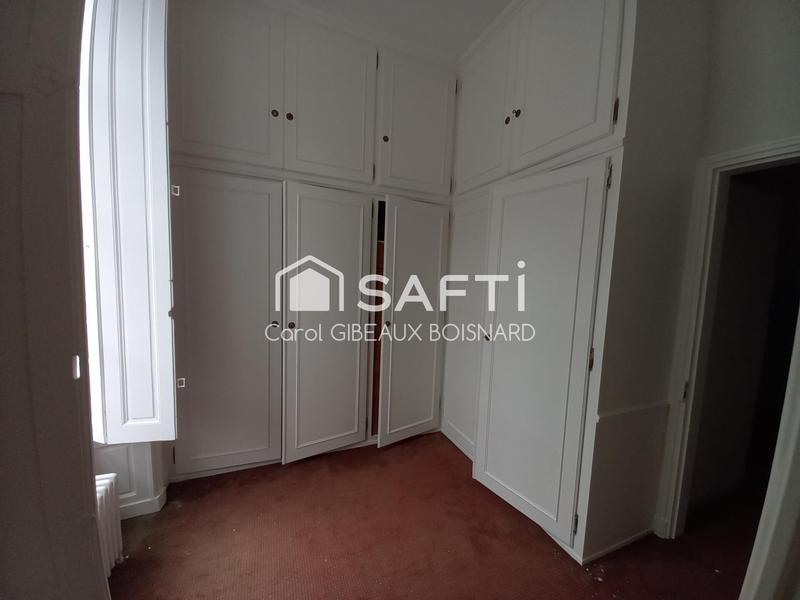 Maison de maîtres - 419 m² - 14 pièces