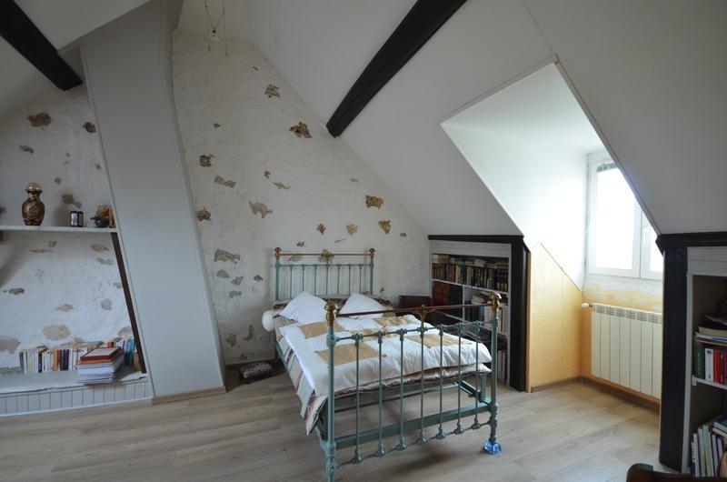 Maison - 210 m² - 6 pièces