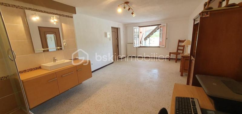 Villa - 179 m² - 6 pièces