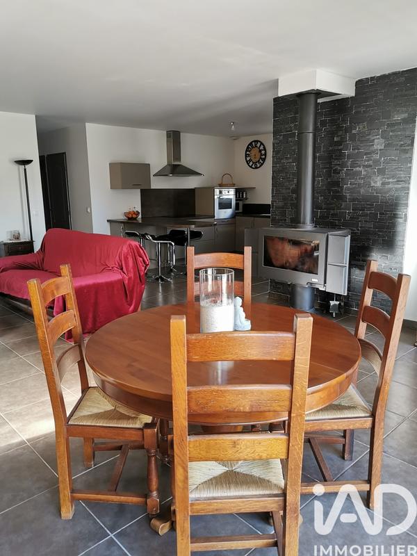 Maison - 90 m² - 4 pièces