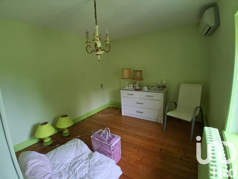 Maison - 161 m² - 9 pièces