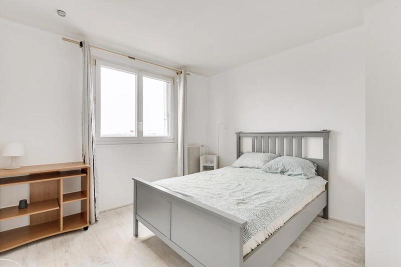 Appartement - 84 m² - 4 pièces