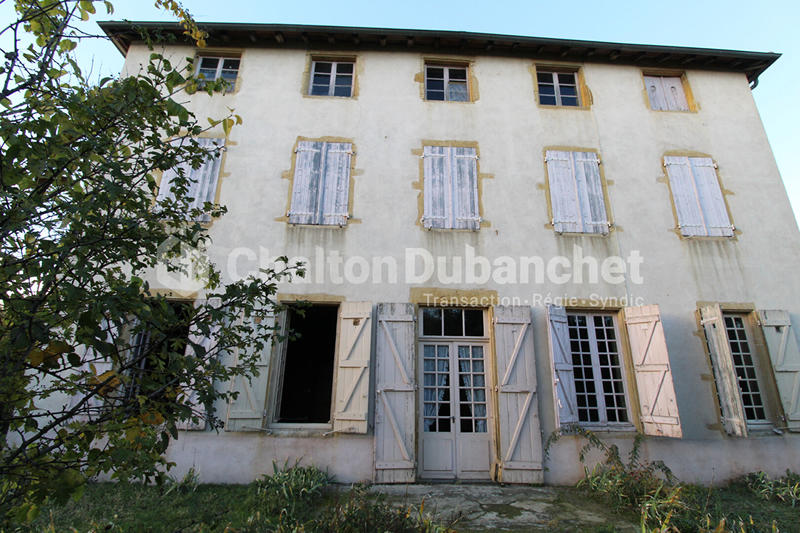 Maison - 300 m² - 14 pièces