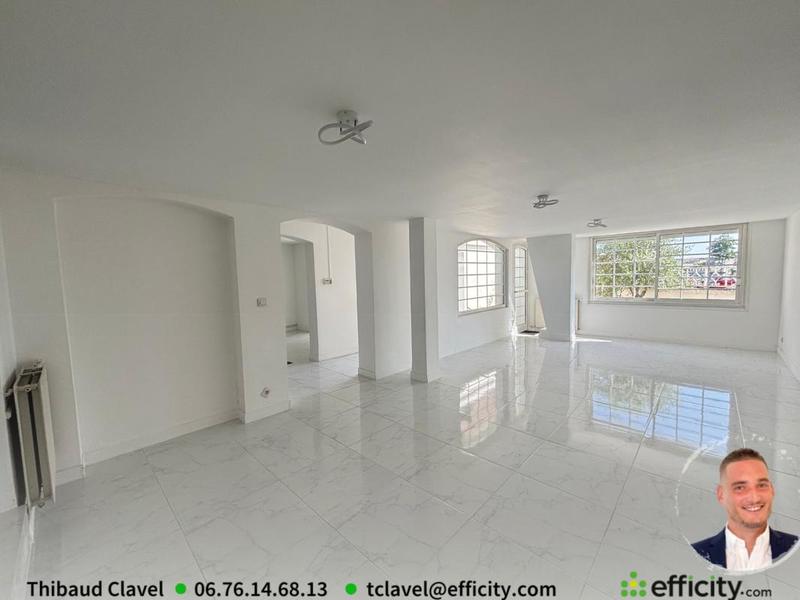 Maison - 170 m² - 8 pièces