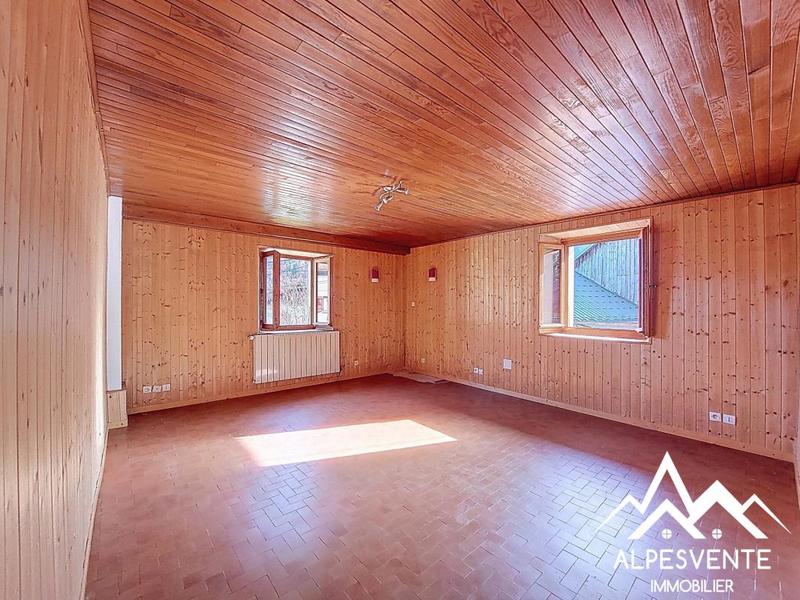 Appartement - 97 m² - 4 pièces