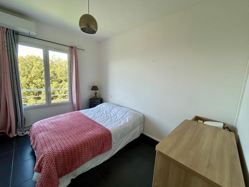 Villa - 217 m² - 5 pièces