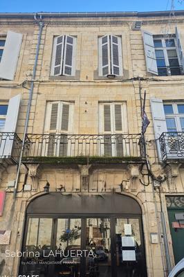 Immeuble - 470 m² - 9 pièces