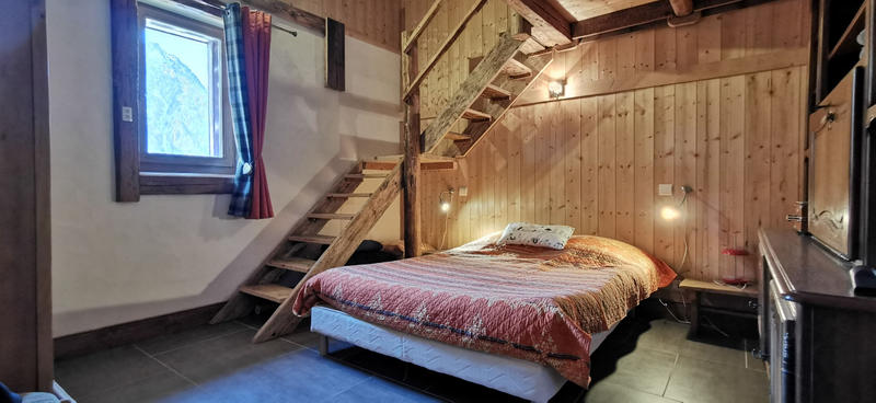 Maison - 320 m² - 7 pièces