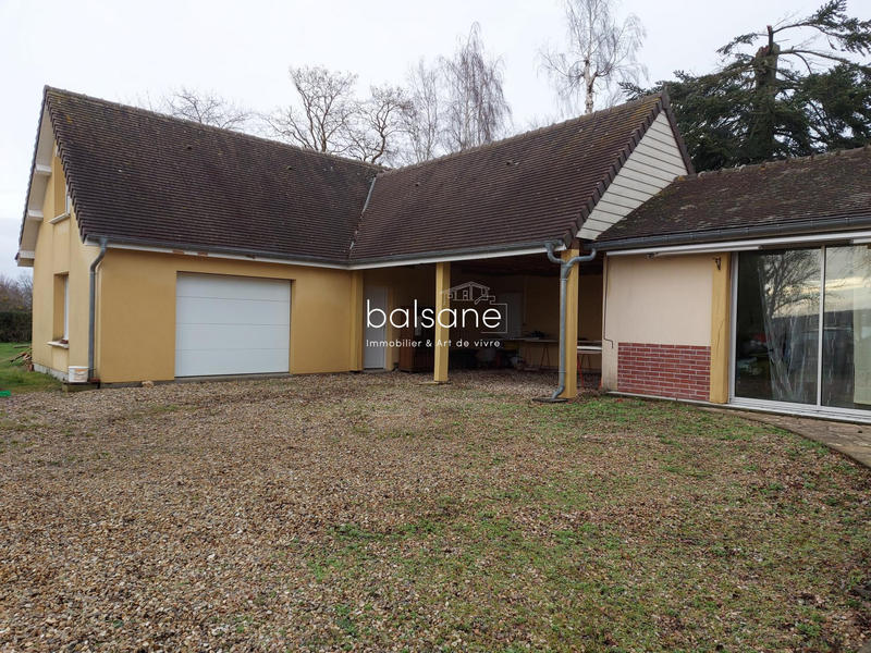 Maison - 114 m² - 8 pièces