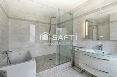 Appartement - 100 m² - 3 pièces