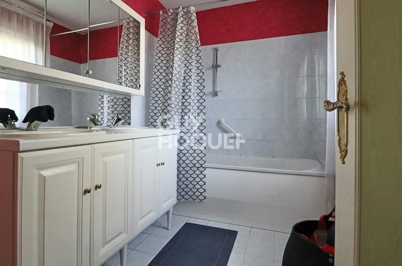 Maison - 188 m² - 6 pièces