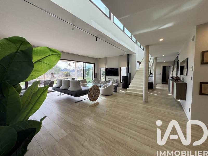 Maison de maîtres - 276 m² - 5 pièces