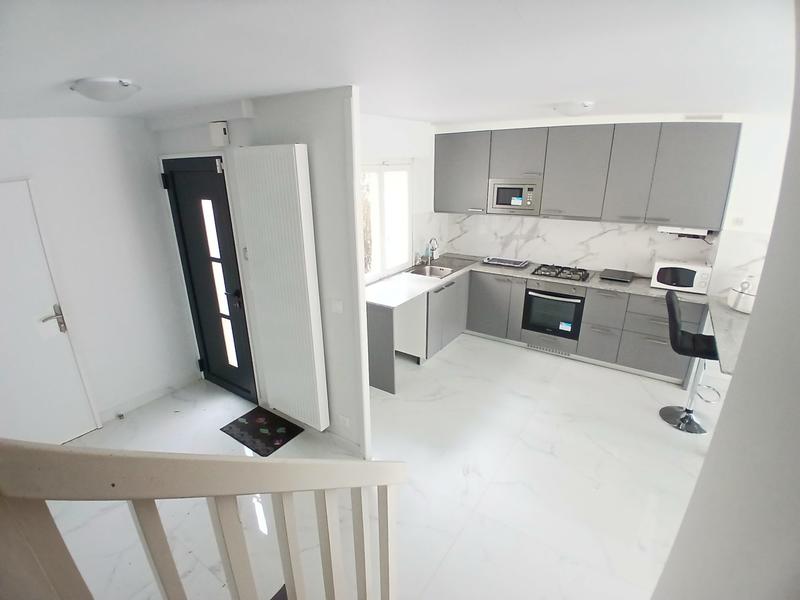 Maison - 127 m² - 6 pièces