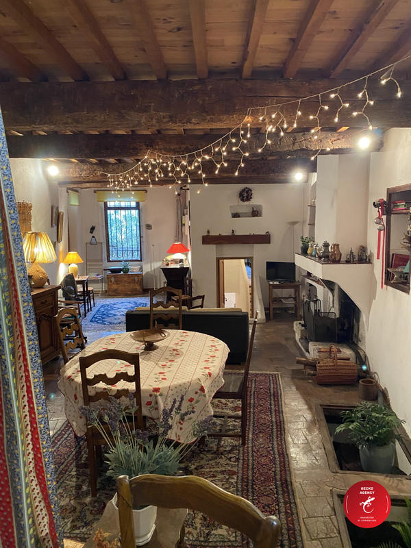 Maison - 191 m² - 7 pièces