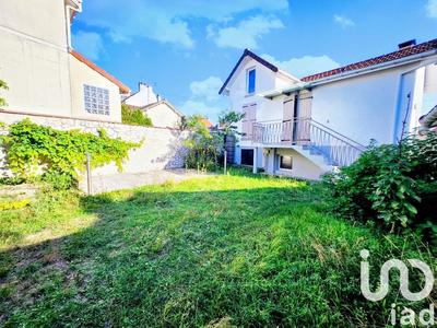 Maison - 82 m² - 4 pièces