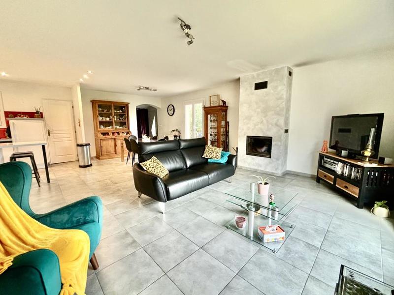 Maison - 156 m² - 6 pièces