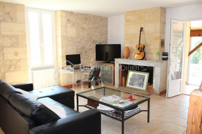 Demeure - 230 m² - 6 pièces