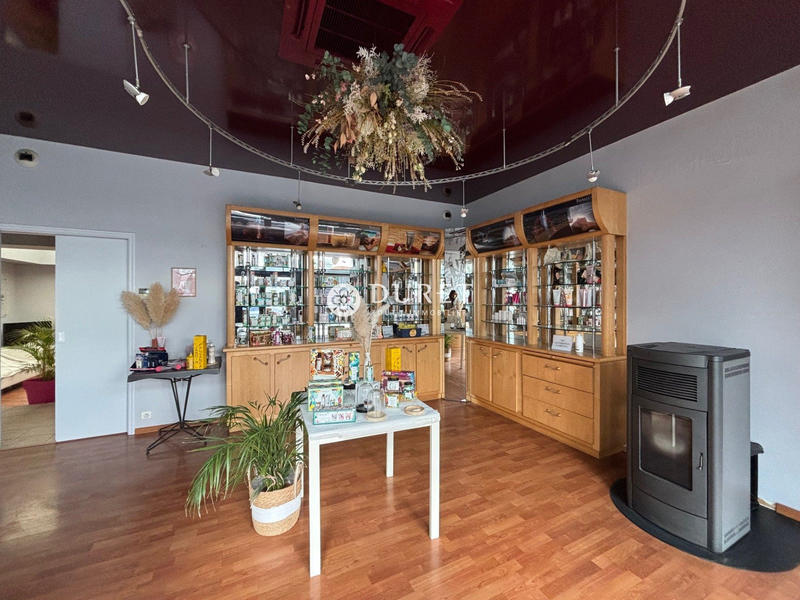 Local commercial - 224 m²