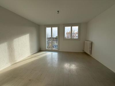 Appartement - 68 m² - 4 pièces