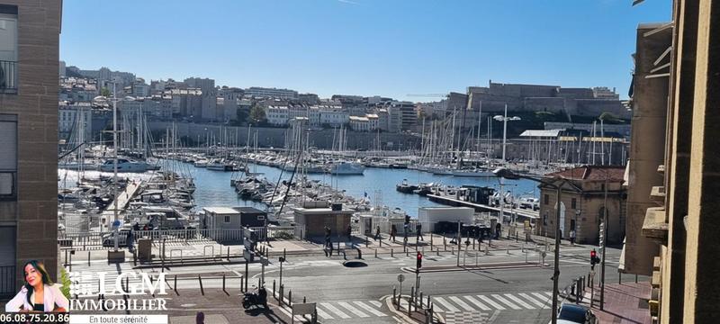 Appartement - 90 m² - 2 pièces