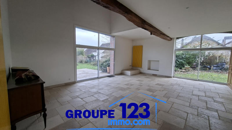 Maison - 227 m² - 7 pièces