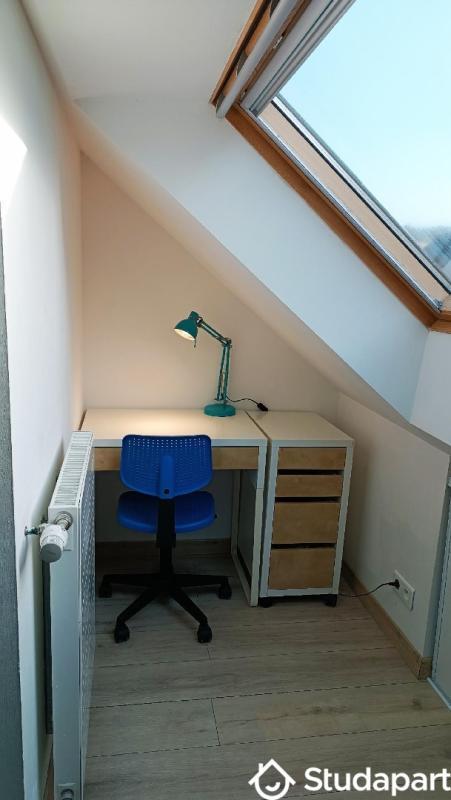 Chambre - 12 m² - 1 pièce