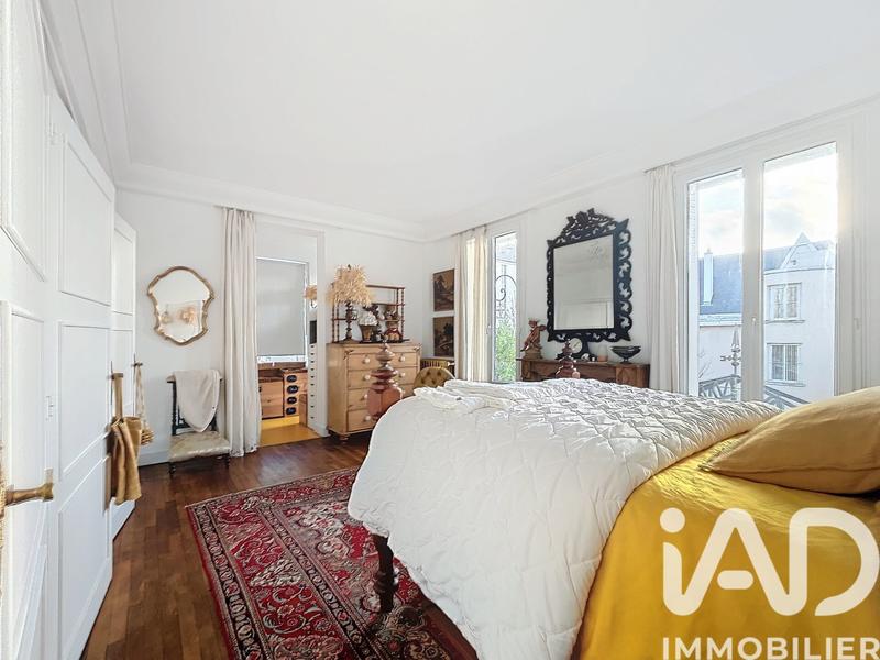 Appartement - 180 m² - 7 pièces