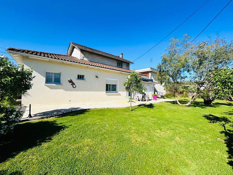 Maison - 100 m² - 5 pièces