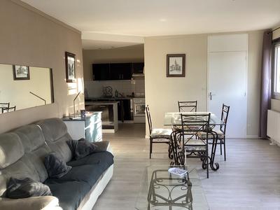 Appartement - 75 m² - 4 pièces