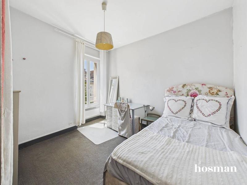 Maison - 98 m² - 6 pièces