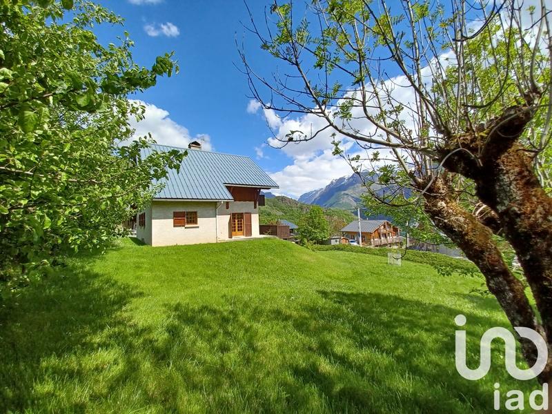 Maison de village - 221 m² - 6 pièces