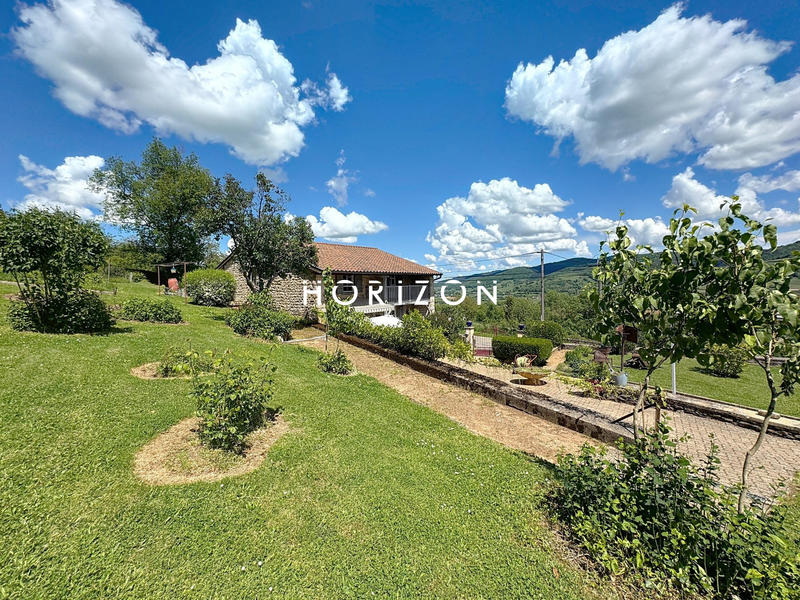 Maison ancienne - 155 m² - 6 pièces