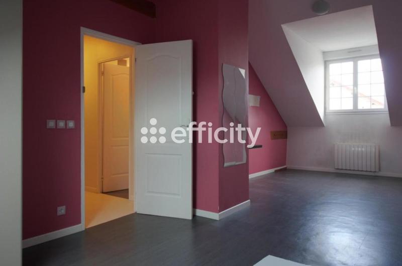 Pavillon - 141 m² - 6 pièces