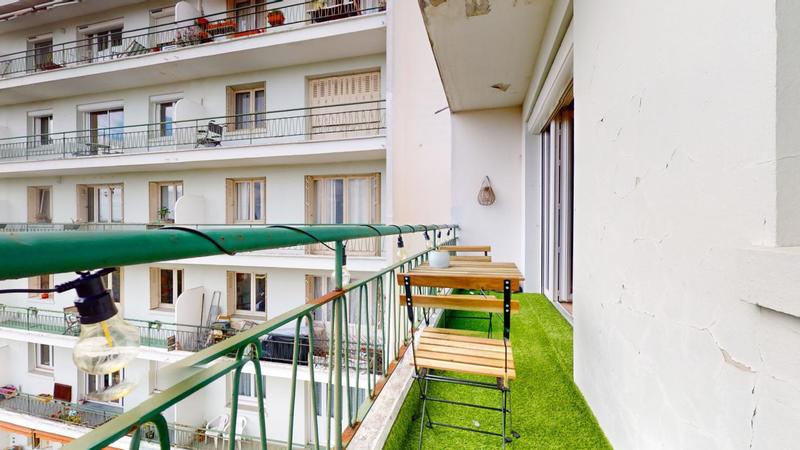 Appartement - 77 m² - 5 pièces