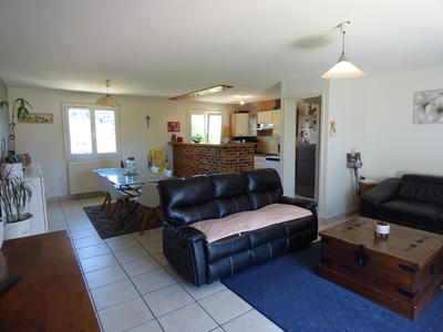 Maison - 166 m² - 8 pièces