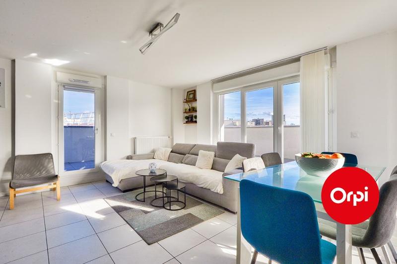 Penthouse - 102 m² - 5 pièces