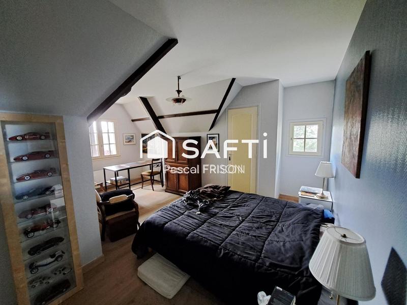 Maison - 188 m² - 7 pièces