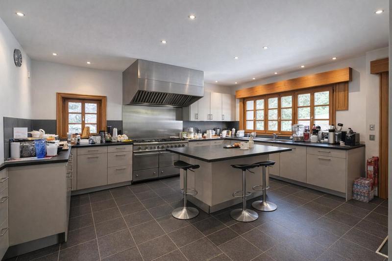 Châlet - 600 m² - 10 pièces