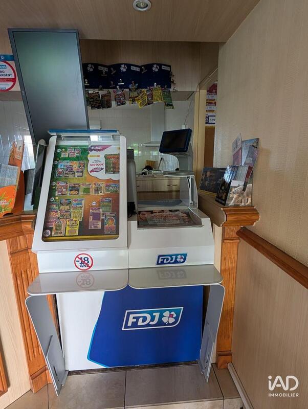 Local commercial - 124 m²